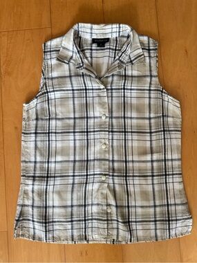 Ann Taylor Plaid Sleeveless Button-Front Top in Beige and Black